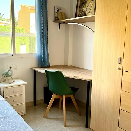 Datiler Vybdenia Apartment *